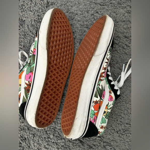Vans Jungle Floral Sneakers - Picture 2 of 3